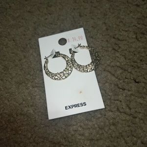 Express gold hoops